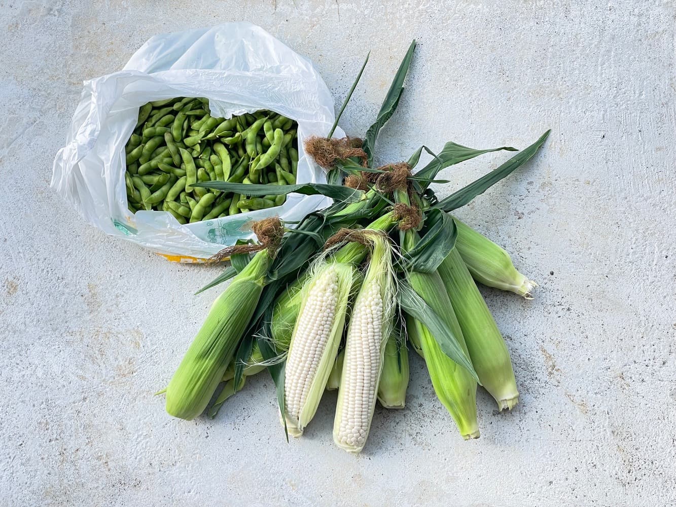 The thumbnail image of 嬉しい頂き物🌽🫛